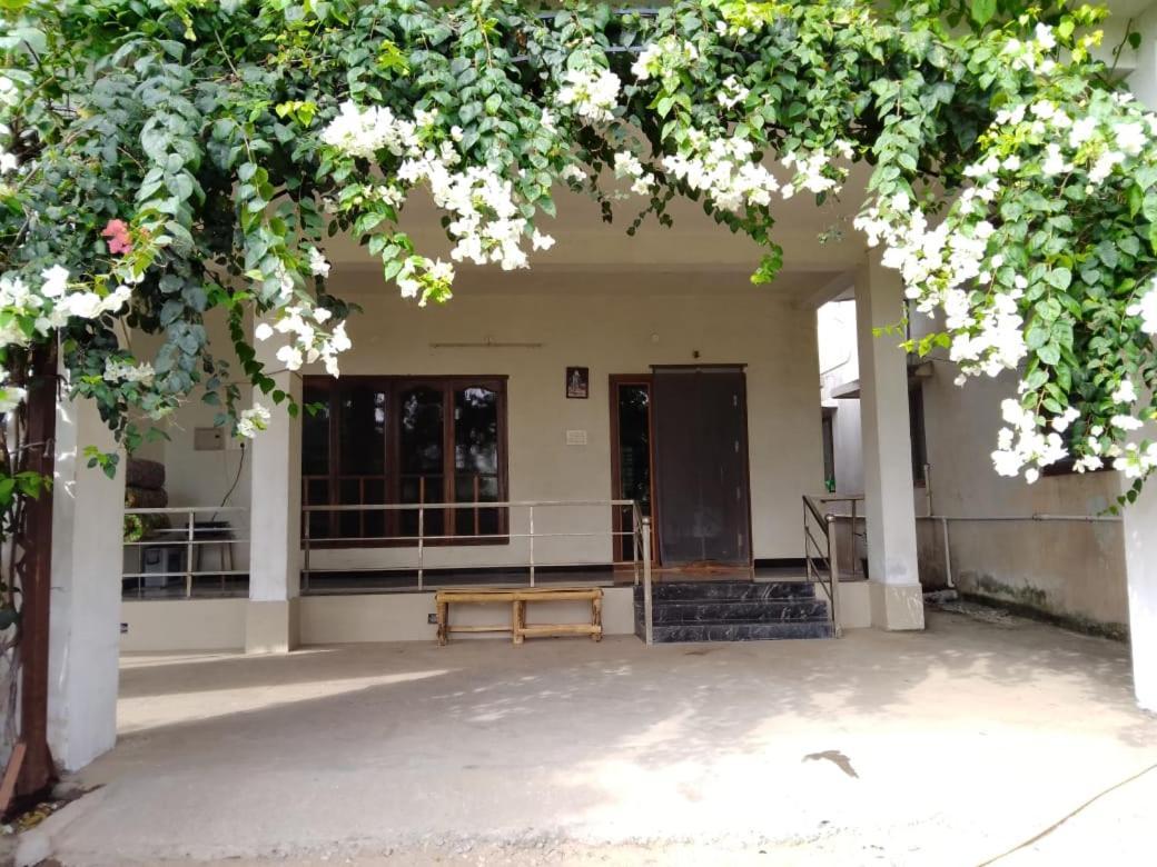 Shi'S Triveni Spacious 2Bhk Villa In Pappampatti, Coimbatore Exterior foto